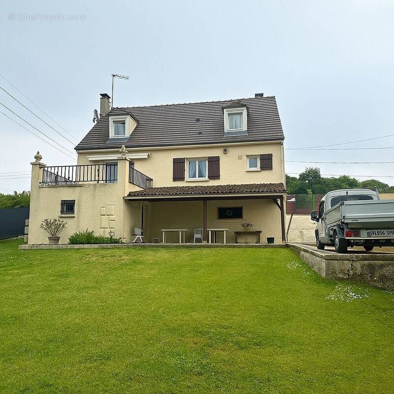 44069953a.jpg - Maison à BORNEL