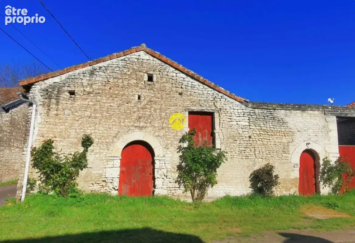 Ensemble en pierre a renover - photo 1