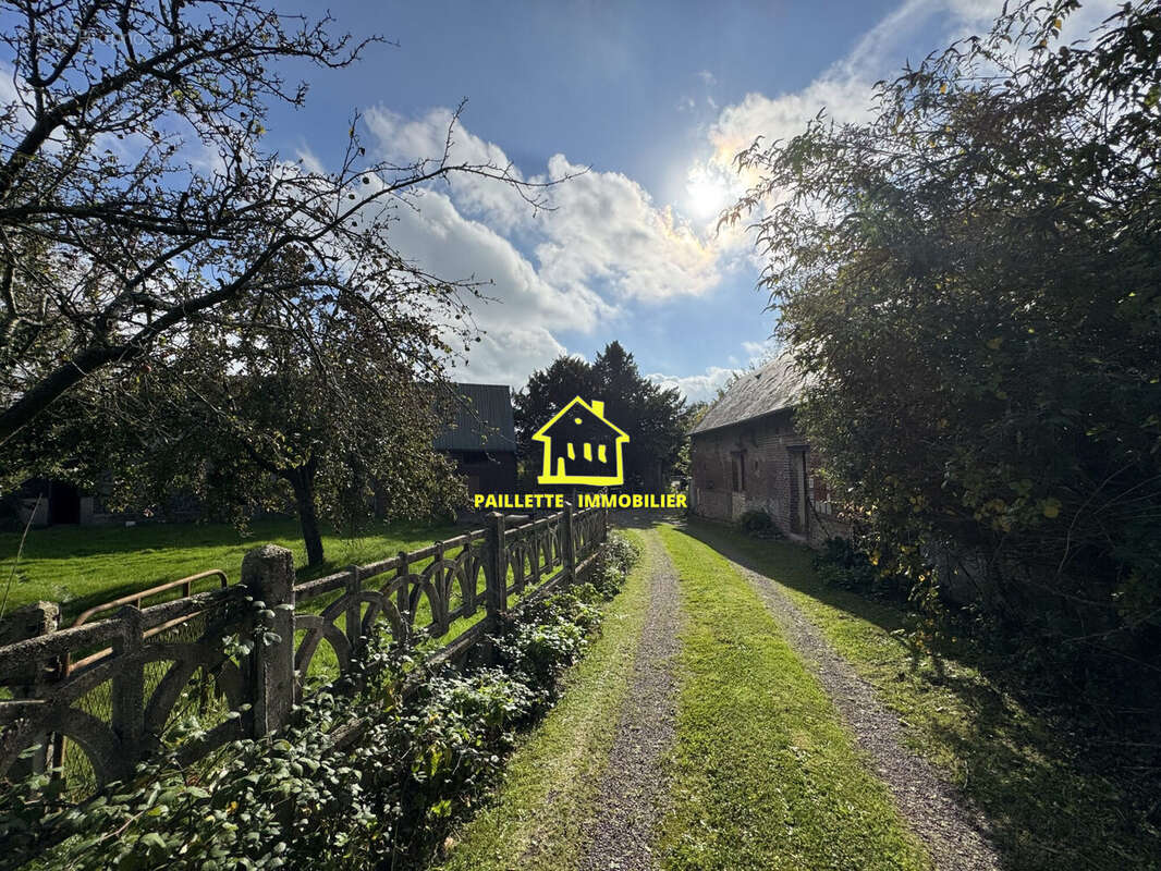 Maison à LE TILLEUL