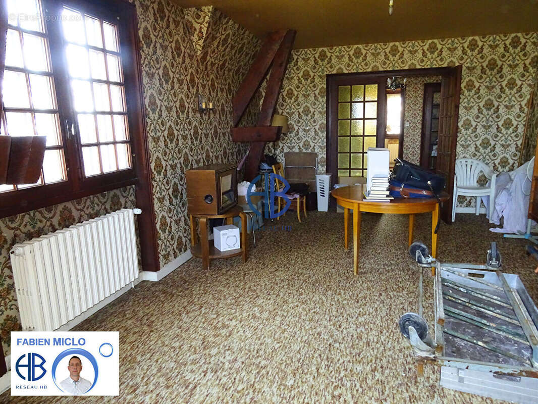 Maison Biol 11 pièce(s) 256 m2 - photo 11