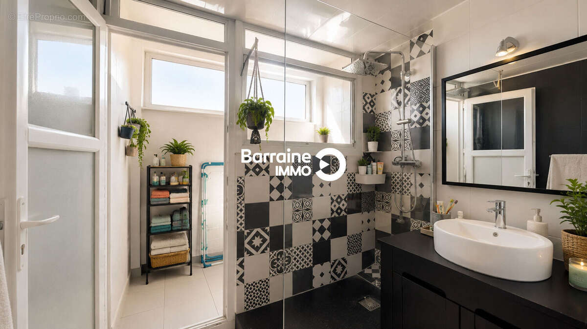 Barraine Immo - A vendre - PZ00380-FL : Appartement T3 Balcon Secteur Dourjacq - photo 7