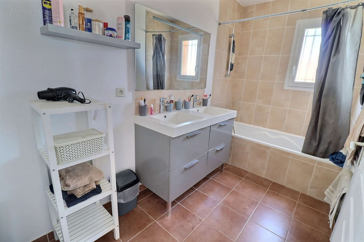 Maison à CLERMONT-L&#039;HERAULT