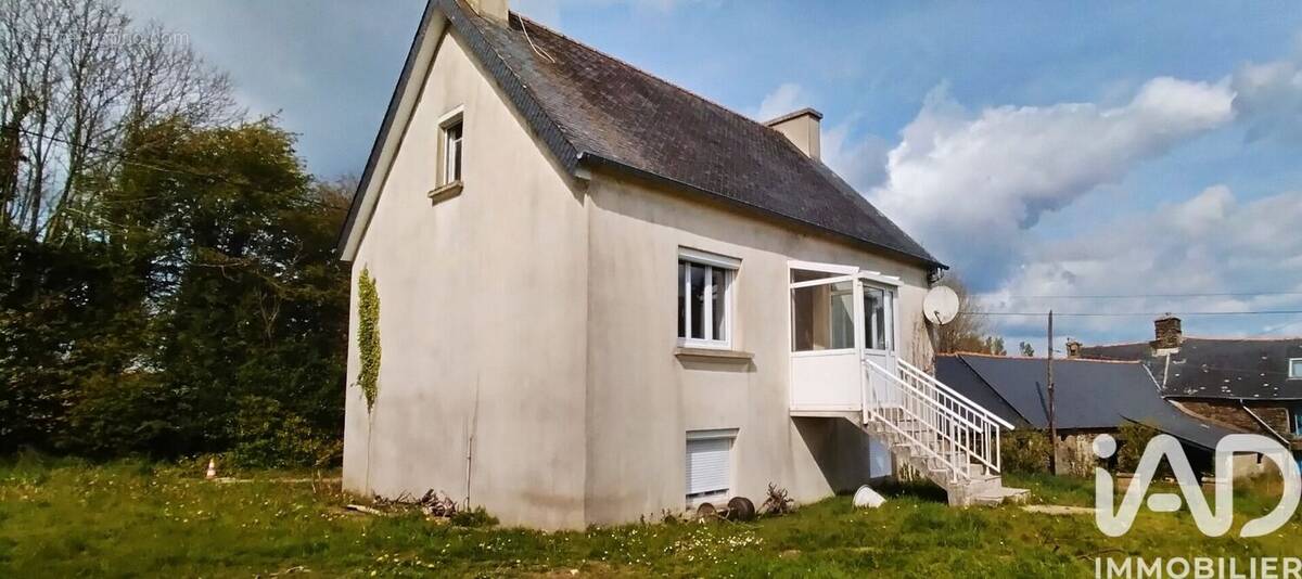 Photo 1 - Maison à MAEL-CARHAIX