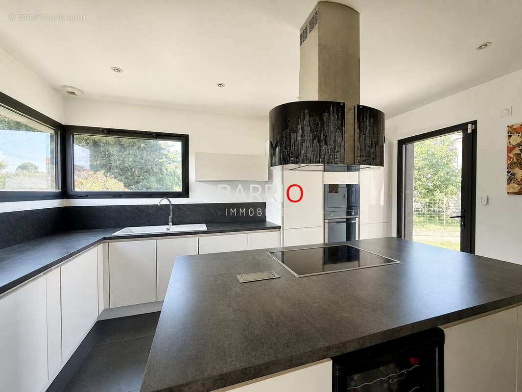 Maison 136 m² à Argeles-Sur-Mer  - photo 5