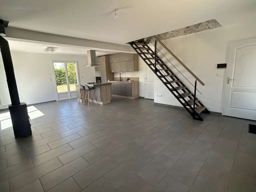 Maison à ORMES 103.77 m2 - photo 3