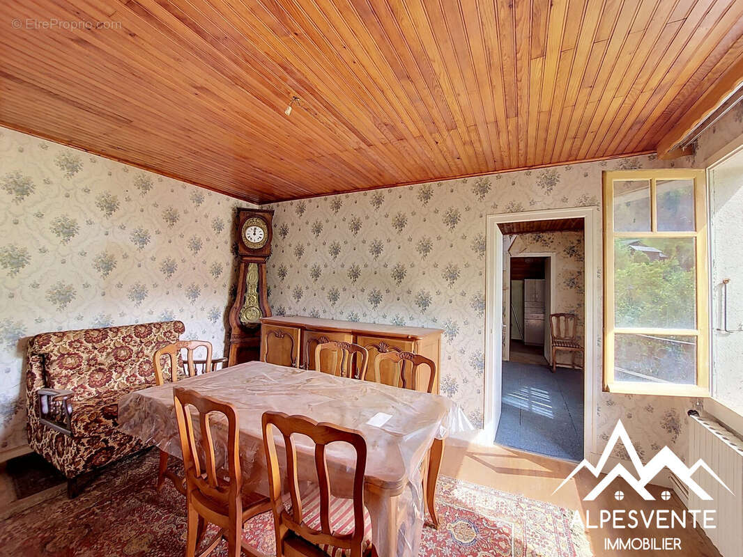 avendre_maison_àrenover_seytroux_alpesvent  - Maison à SEYTROUX