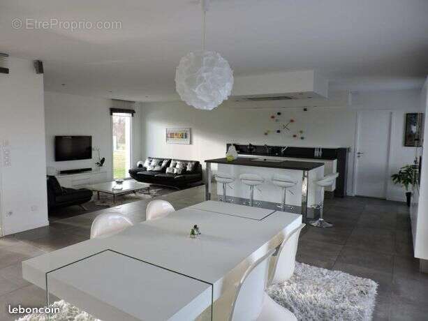 Maison à BOUVIGNY-BOYEFFLES