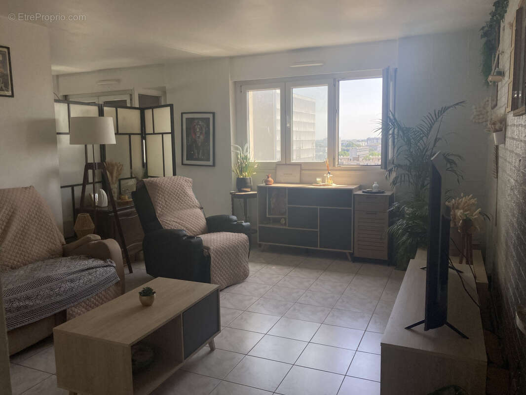 Appartement à SARCELLES