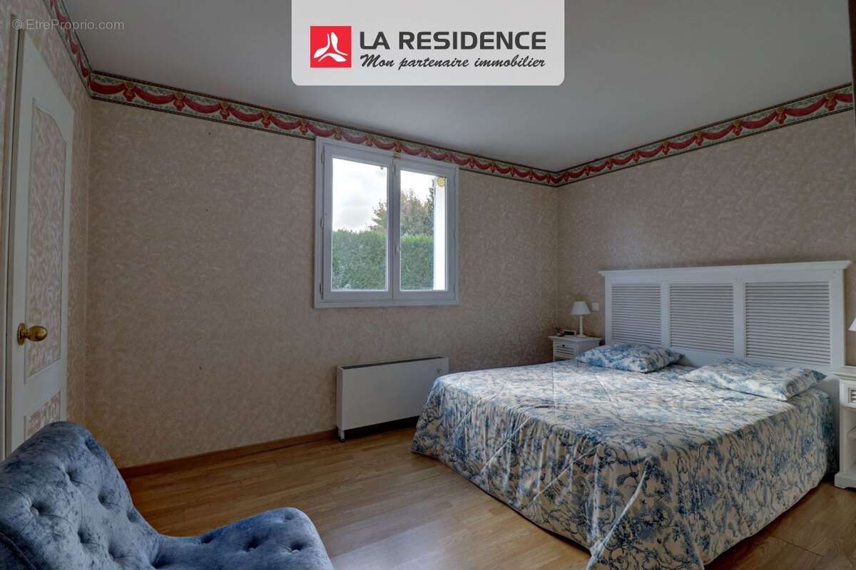 Maison à MAREIL-SUR-MAULDRE