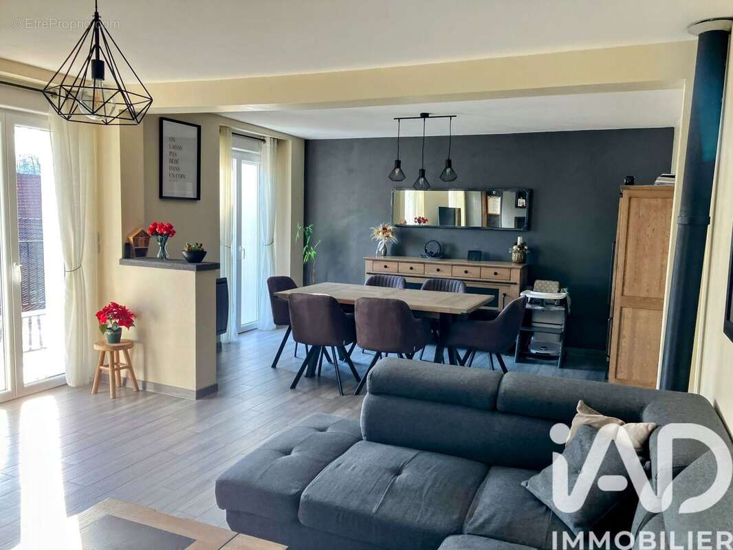 Photo 2 - Maison à DAMERY