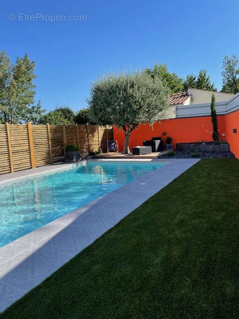 Appartement à SAINTES