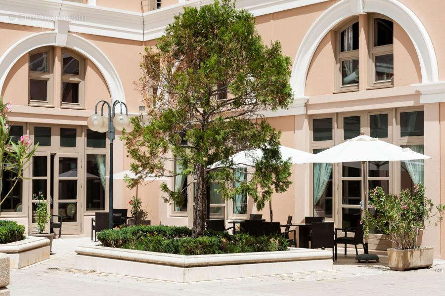 Appartement à MARSEILLE-3E