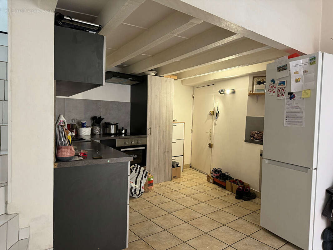 Appartement à MARSEILLE-8E