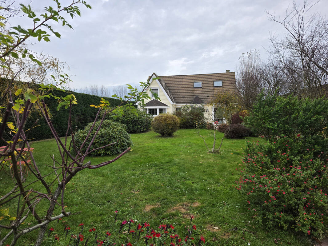 Maison à OCTEVILLE-SUR-MER