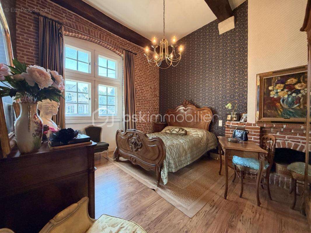 À VENDRE – ANCIEN BAILLIAGE D’ARQUES-LA-BATAILLE - Une demeure de caractère chargée d’histoire ! - photo 9