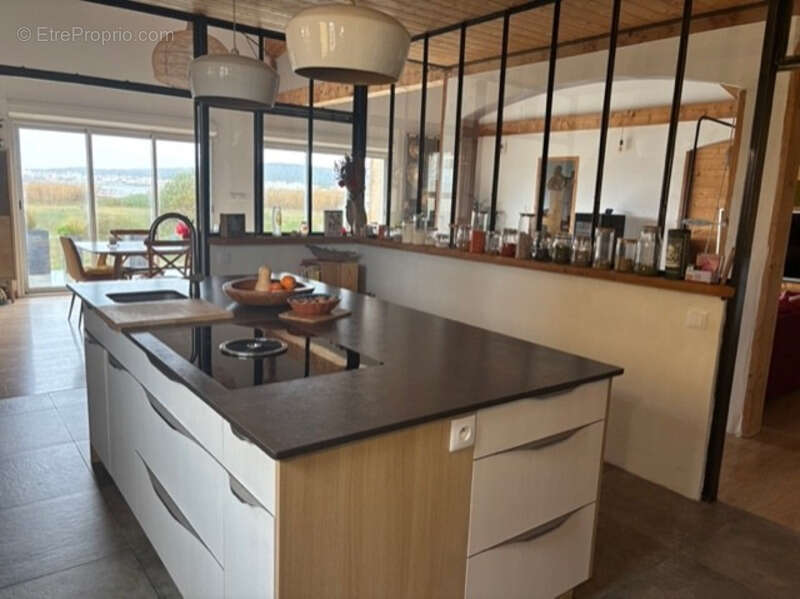 Maison à vendre 7 pièces GRUISSAN (11) - photo 3
