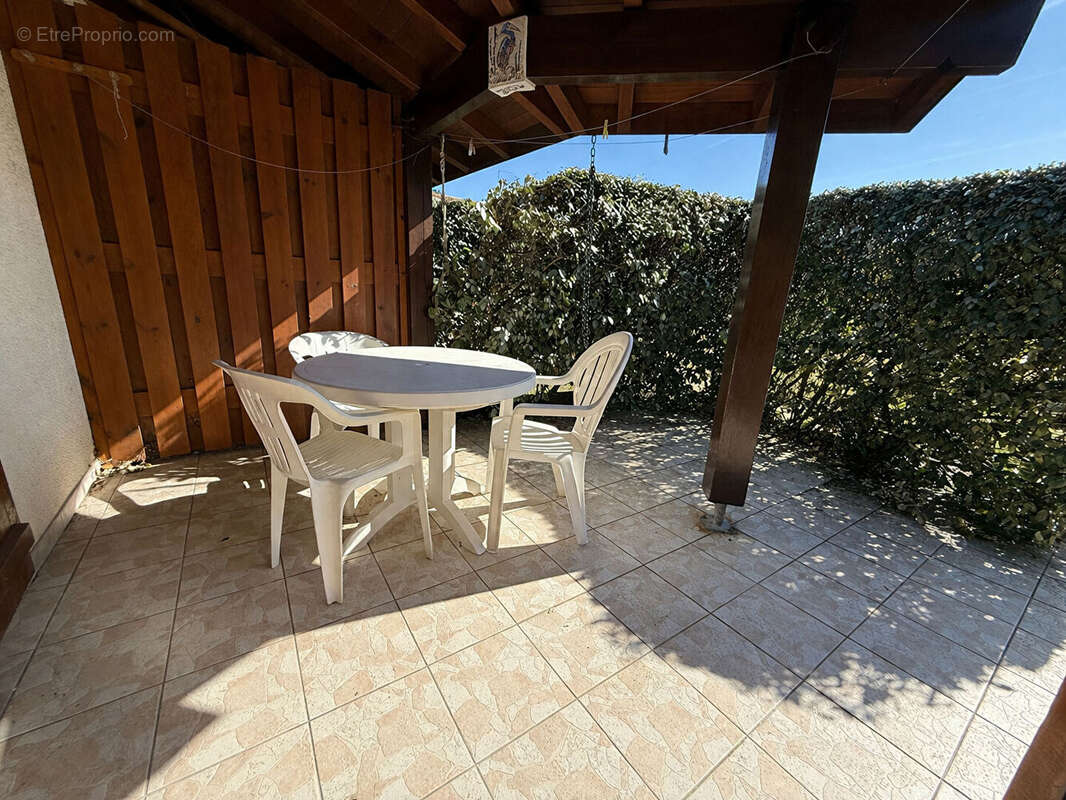 Appartement à MOLIETS-ET-MAA