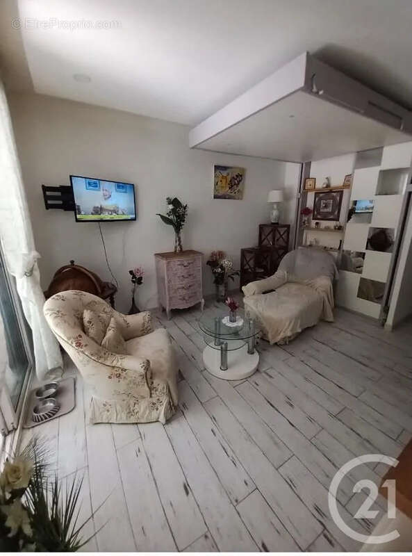 Appartement à ROQUEBRUNE-CAP-MARTIN