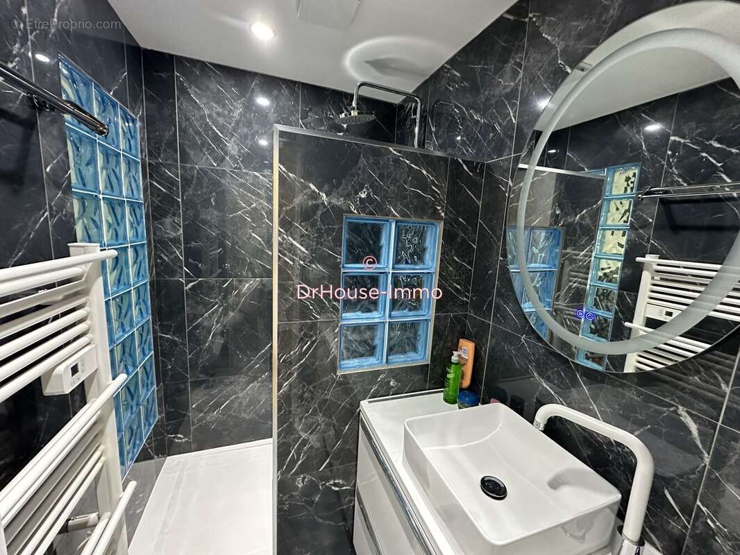 Appartement 34 m² à Agde  - photo 18