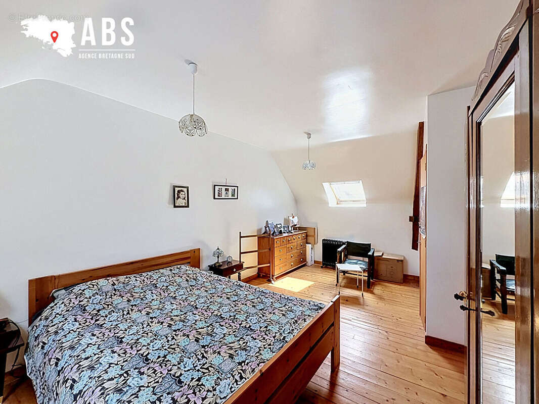 Maison 107 m² à Nivillac  - photo 9