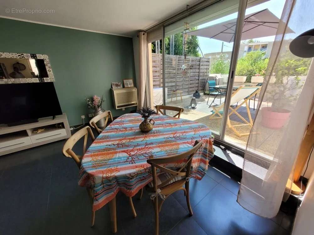 CANNES-LA-BOCCA, Appartement 4 Pièces, Terrasses, Garage - photo 3