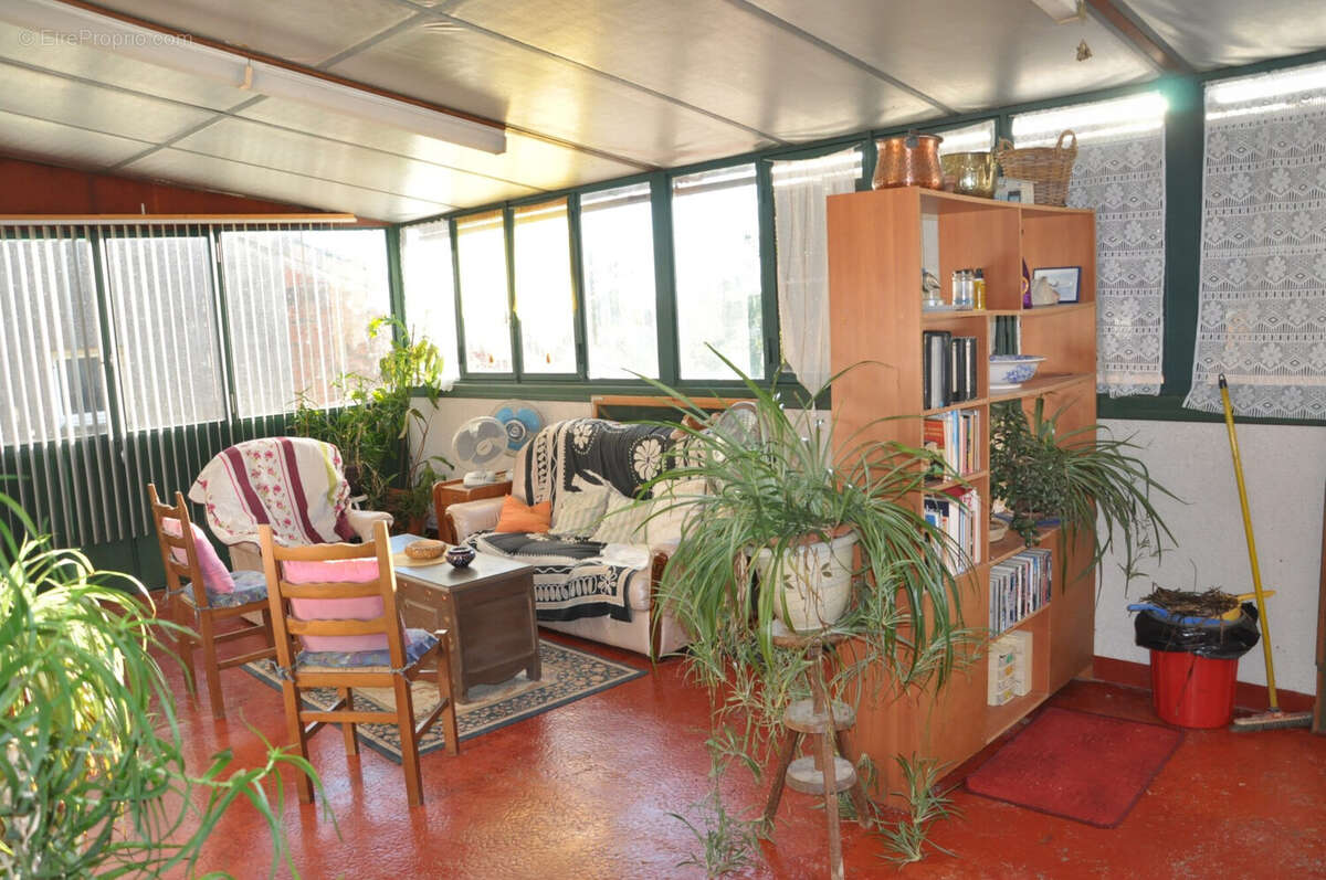 Maison à LAROQUE-TIMBAUT