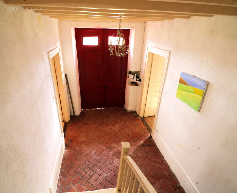 Maison à MONLEON-MAGNOAC