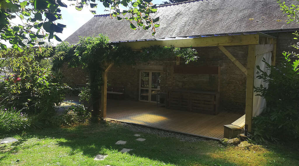 Vente d'un domaine professionnel à fort potentiel sur la commune de Missillac - photo 2