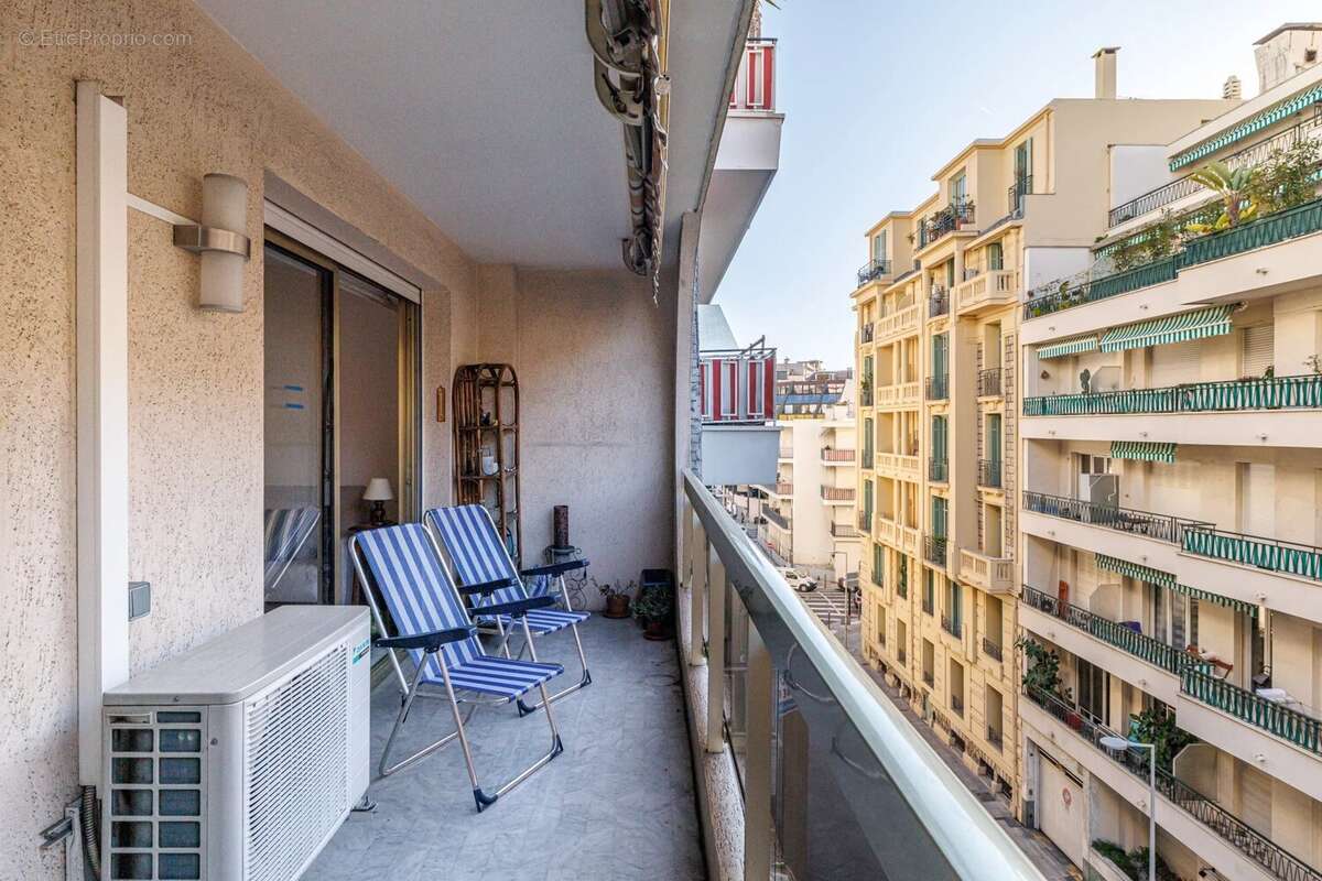 Appartement à NICE