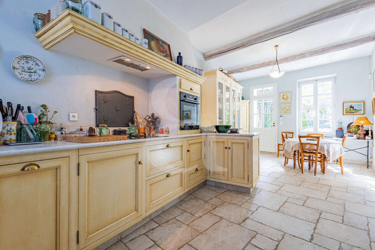 Maison à VAISON-LA-ROMAINE