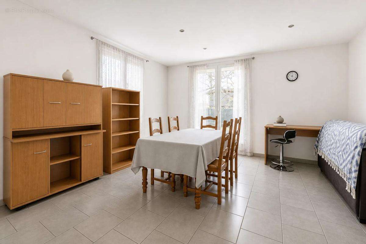 Spacieuse maison avec 7 chambres à Boussens - photo 2