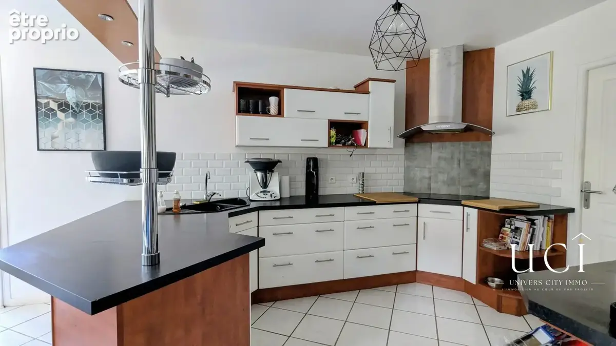 Maison 7 pièces 165 m² à vendre à Coueron (44220) - photo 7