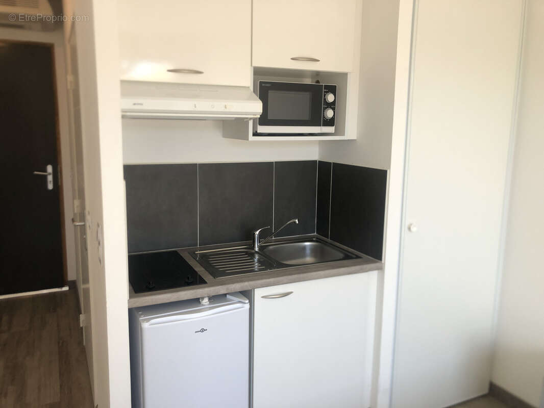 T1 + terrasse , res piscine, 13510 eguilles - photo 4