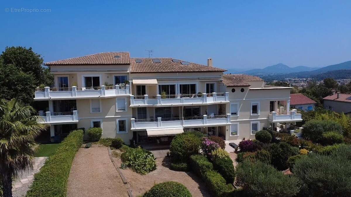 Appartement à LE PRADET