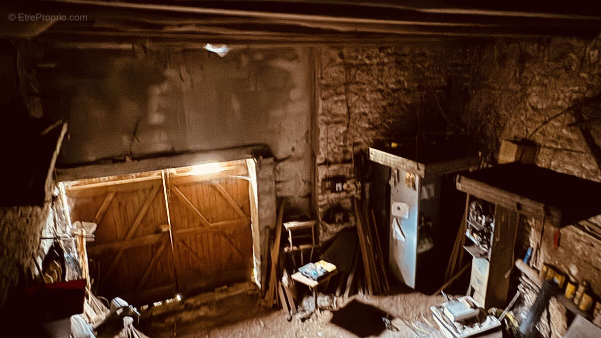 Longère bourguignonne secteur MAILLY-LA-VILLE 151 200 €. - photo 7