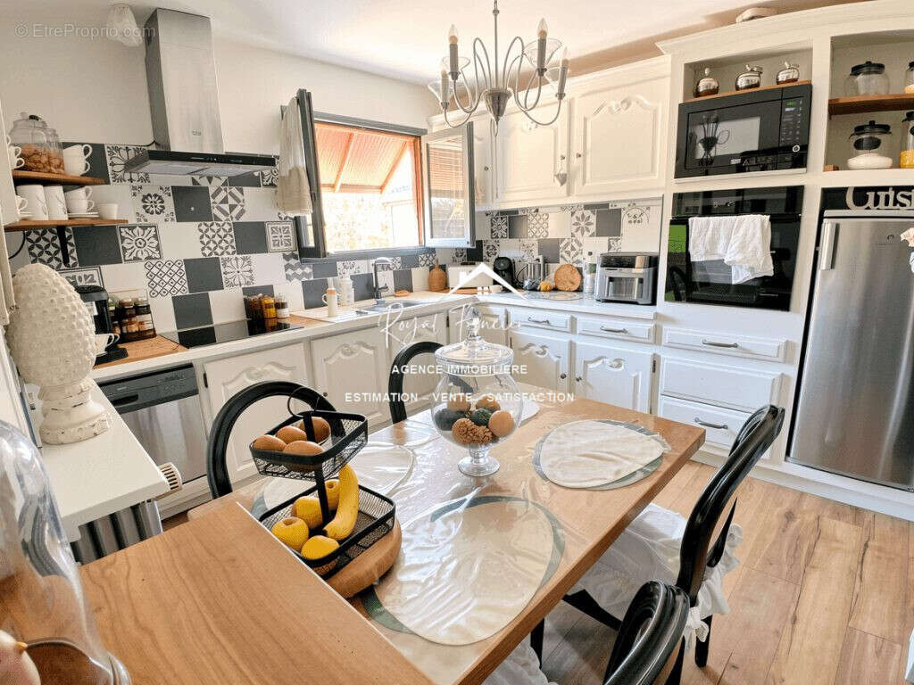 Maison à CHATELLERAULT