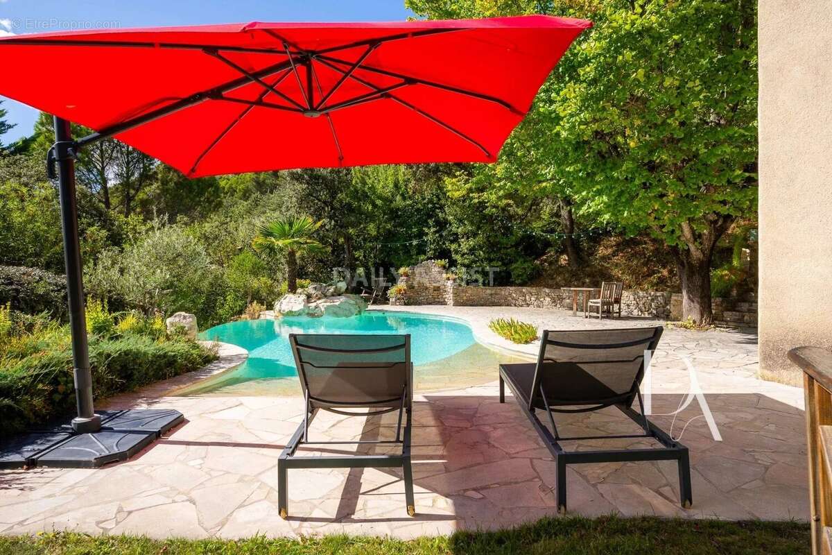 Appartement à VAUVENARGUES