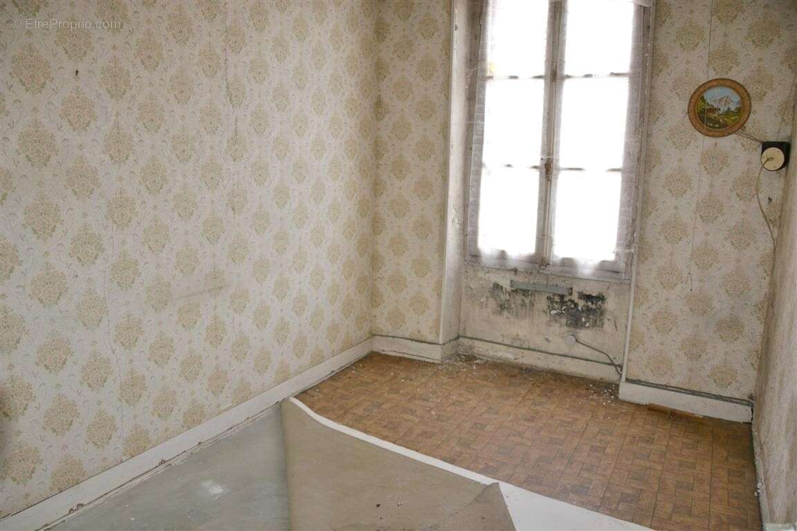 Maison 112 m² à Nonant-Le-Pin  - photo 8
