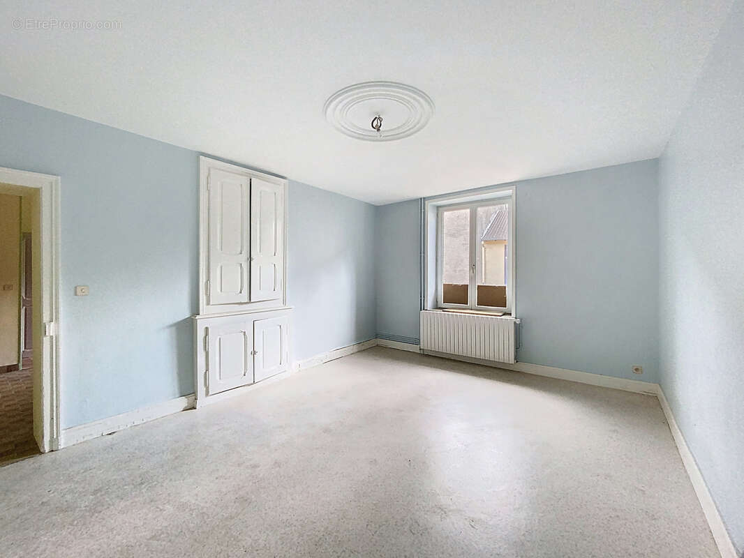 Maison à HAN-SUR-MEUSE