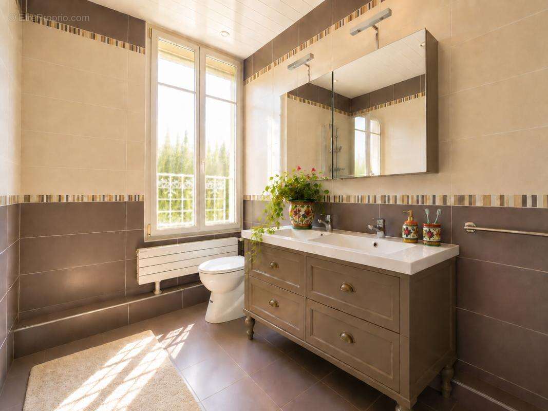 Maison 145 m² à Saint-Gratien  - photo 14