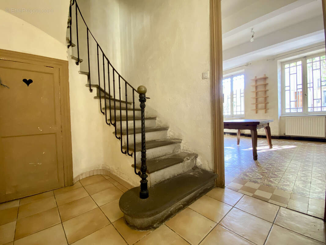 Appartement à TREBES