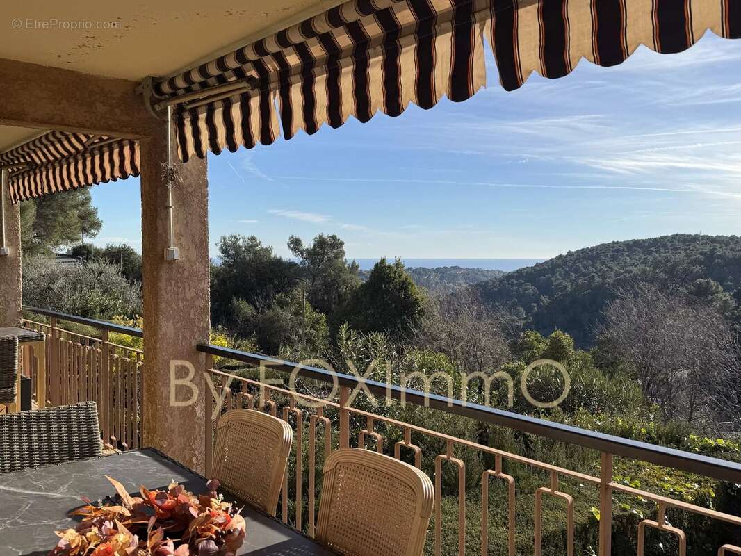 Appartement à VENCE
