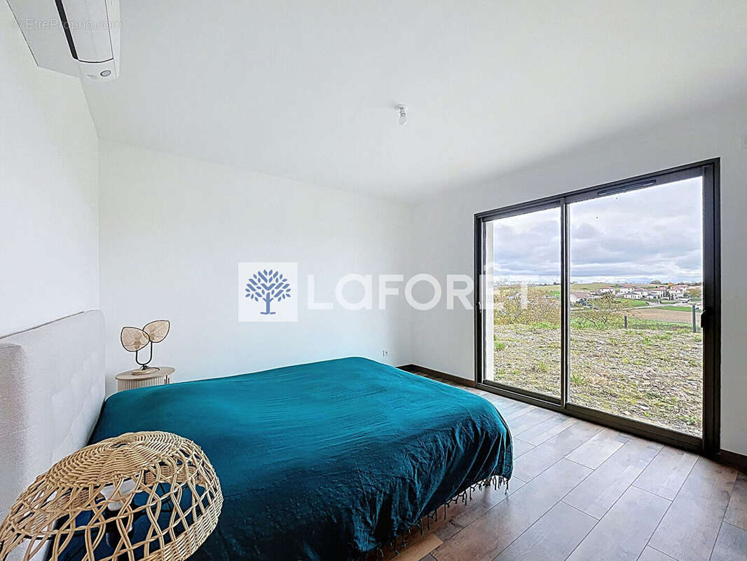 Maison à BOURGOIN-JALLIEU