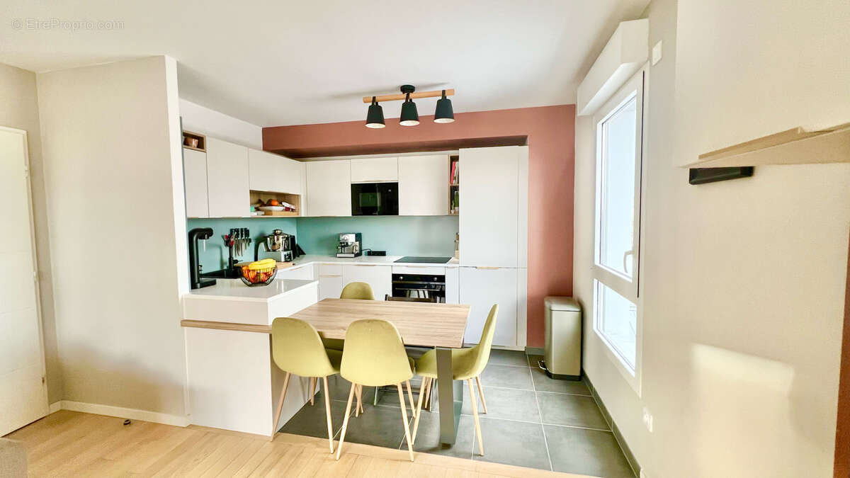 Appartement à RUEIL-MALMAISON