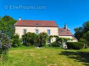 Maison à CHENIERS
