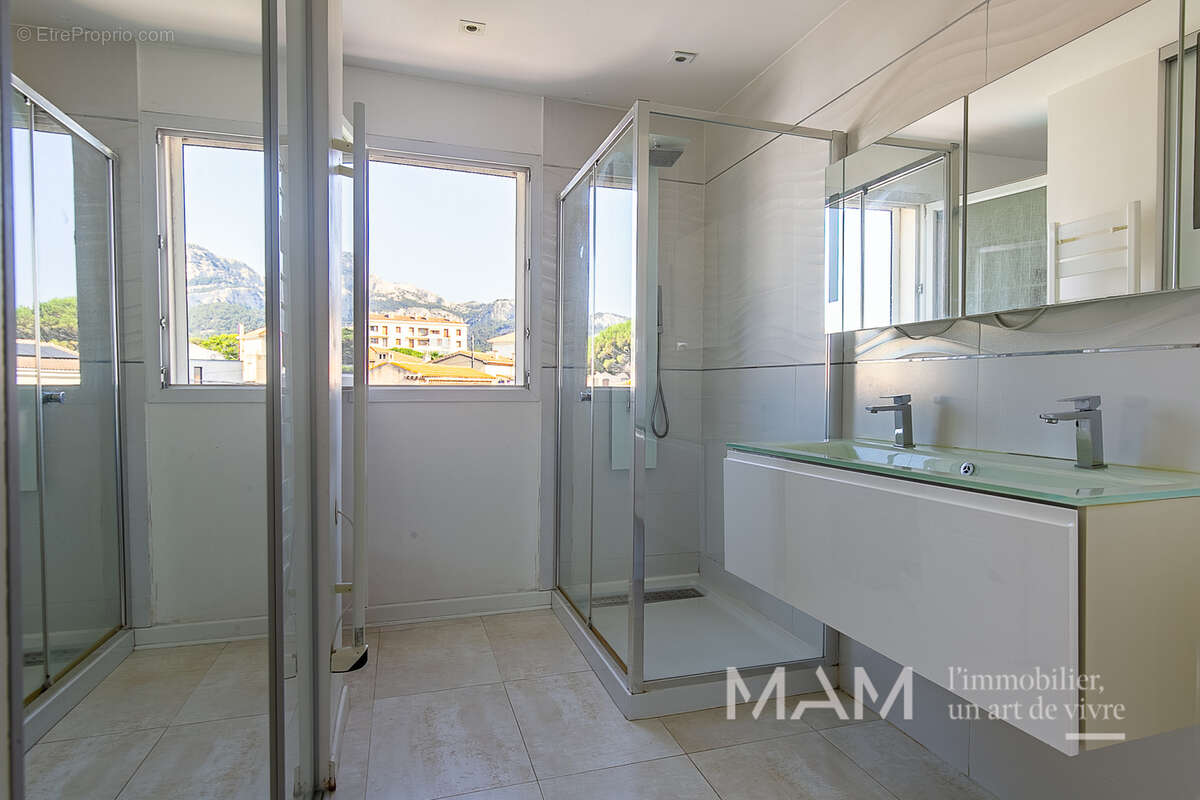 Maison à MARSEILLE-8E