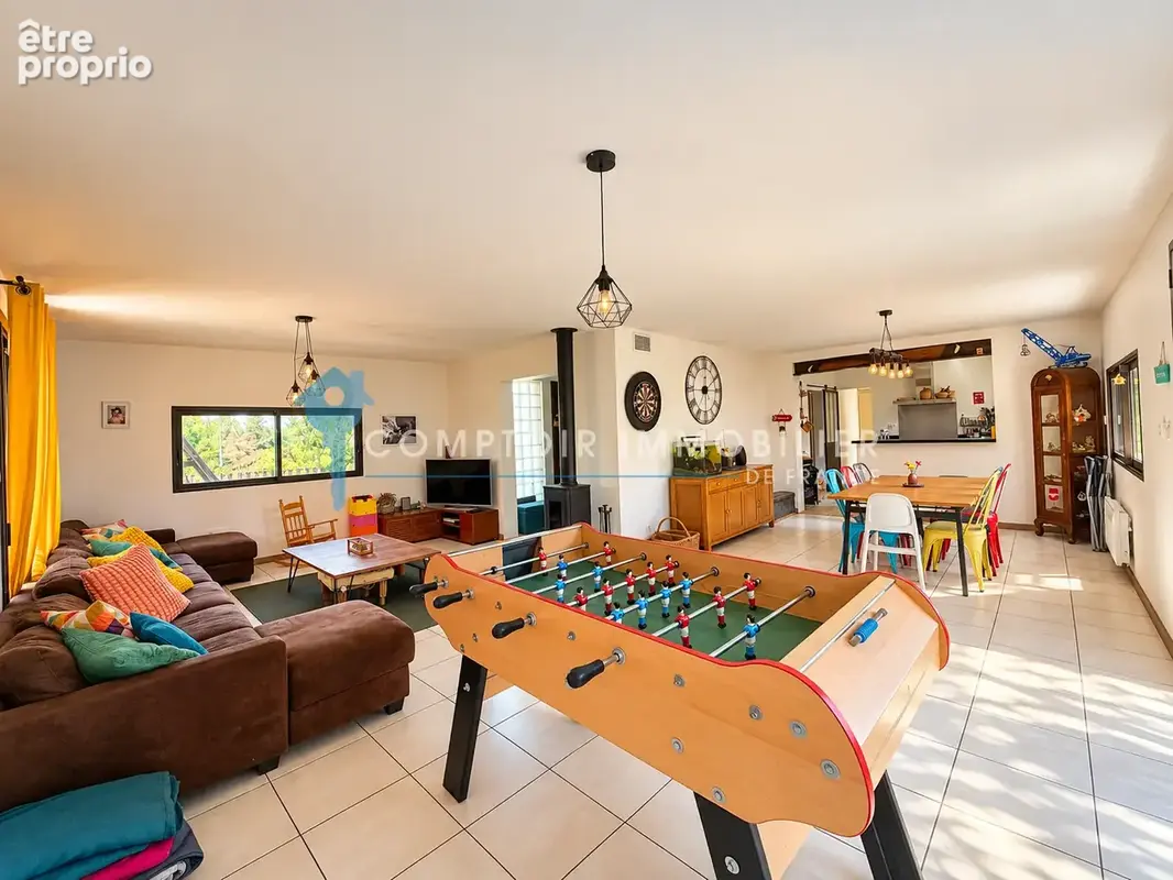 Martigues Jonquières   Maison de plain-pied de 120 m2 sur 1 045 m2 de terrain, un beau potentiel à révéler - photo 5