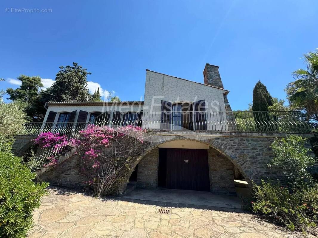 Maison à LA CROIX-VALMER