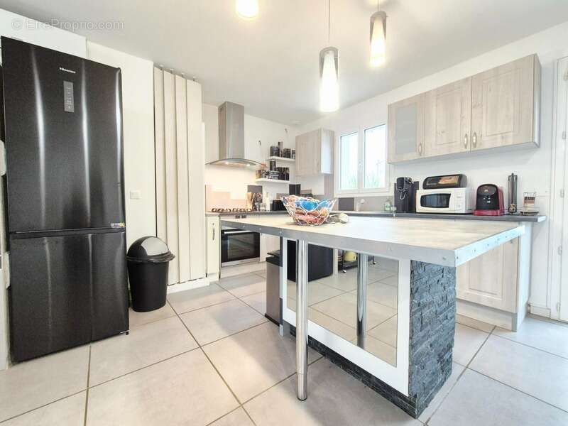 Maison à SAINT-ROMAIN-DE-BENET