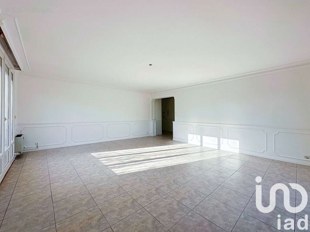 Photo 4 - Appartement à SENS